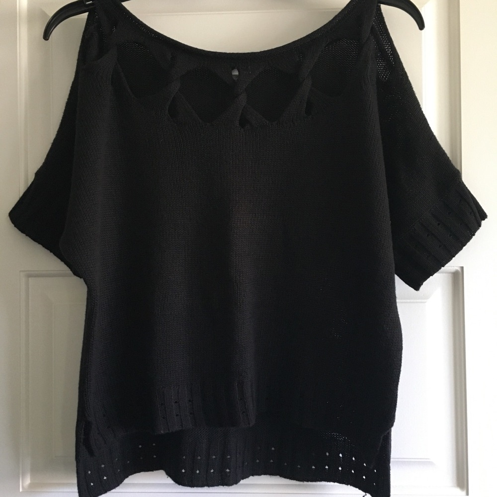 Twisted Cut-Out Knit Top